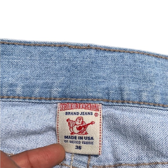 True Religion Straight Fit Light Blue Faded Men’s Denim Jeans - Picture 7 of 8